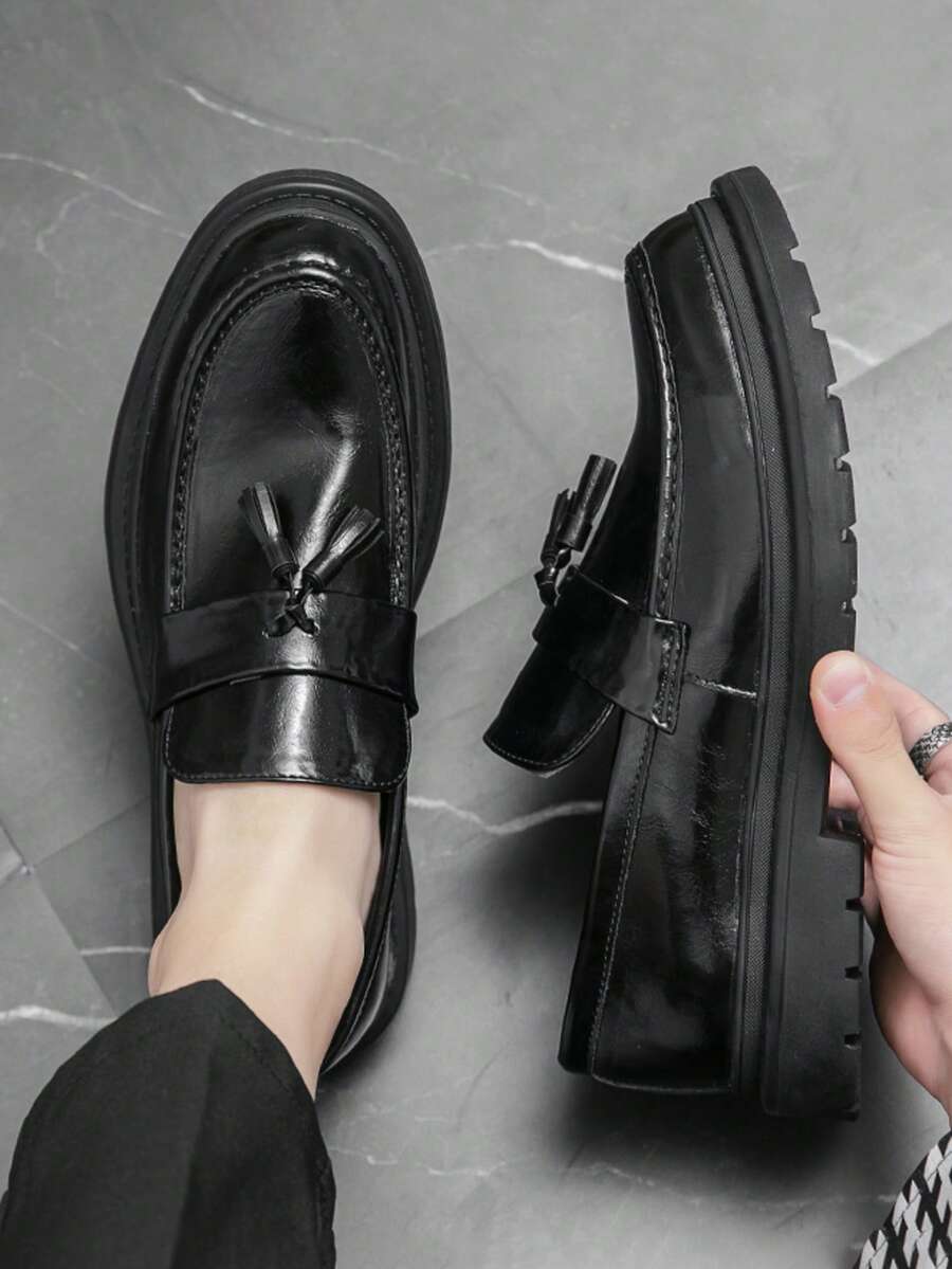 Men's Fringed Strap Loafers