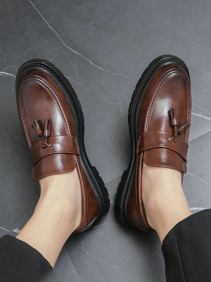 Men's Fringed Strap Loafers
