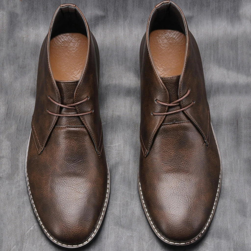 Men's Lace-Up Chukka Boots