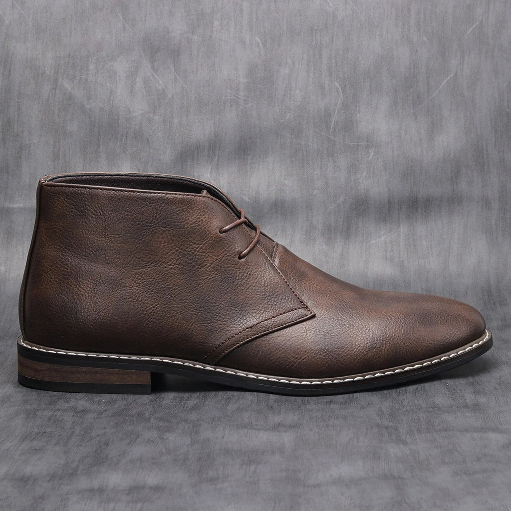Men's Lace-Up Chukka Boots