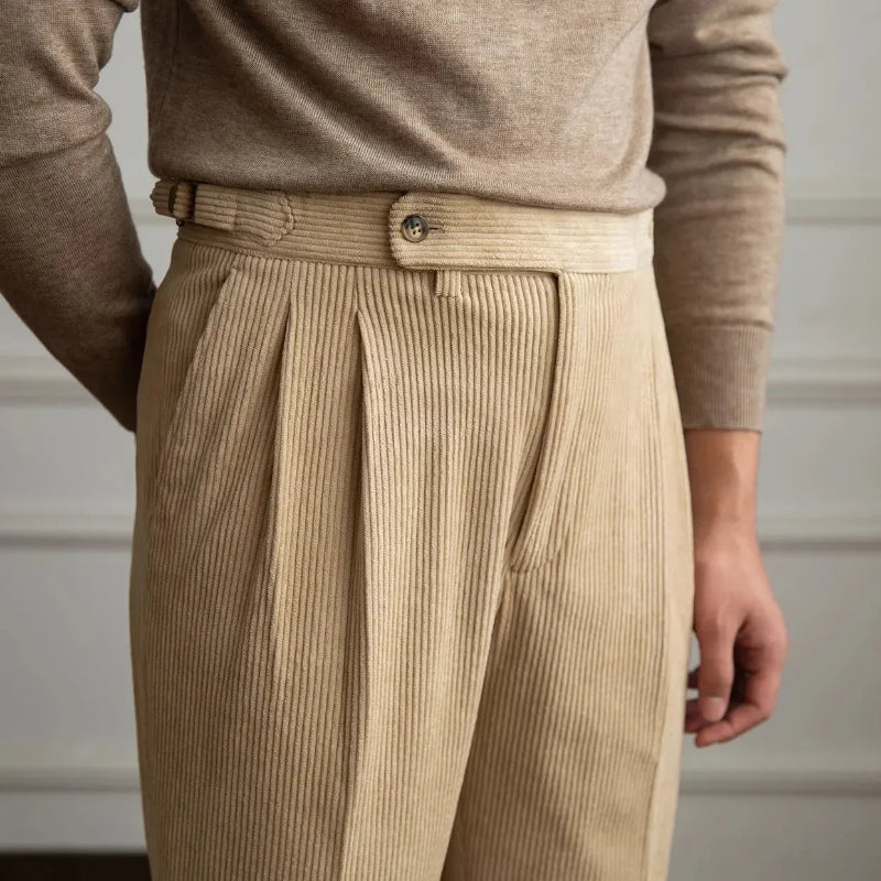 Men's Pleated Straight-Leg Trousers