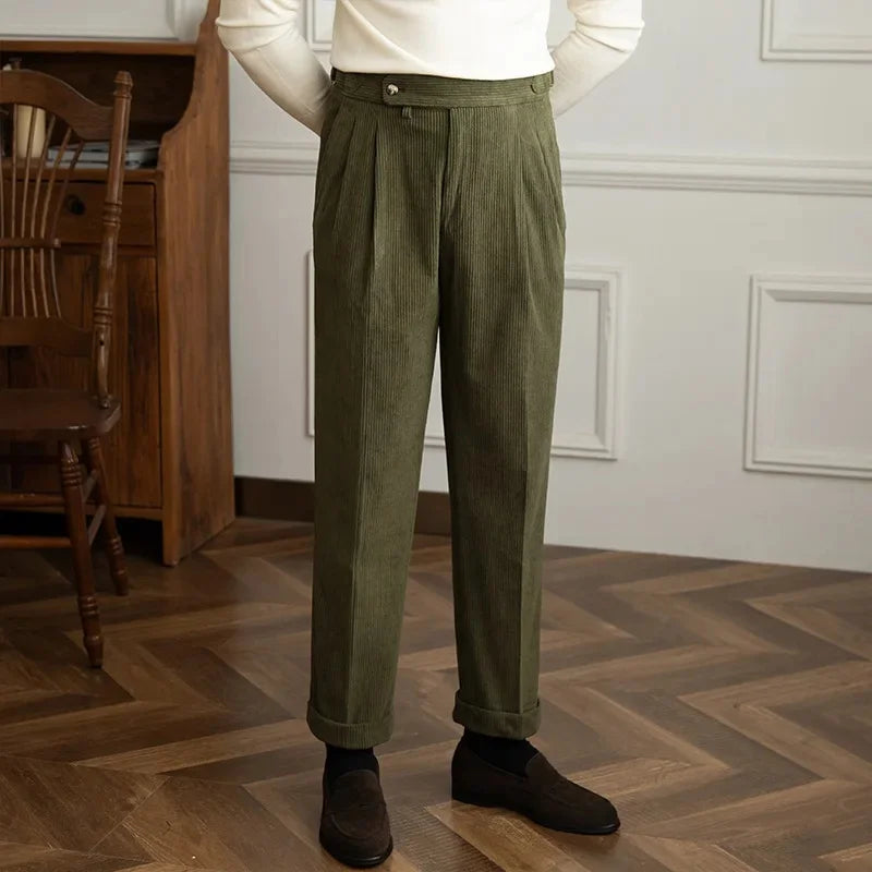 Men's Pleated Straight-Leg Trousers