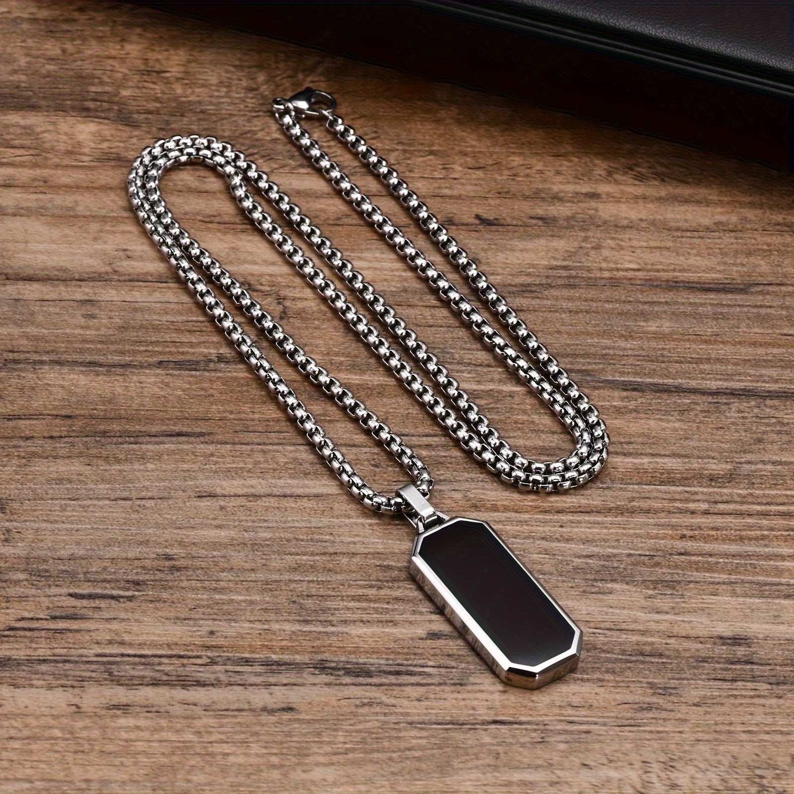 Men's Rectangular Pendant Necklace