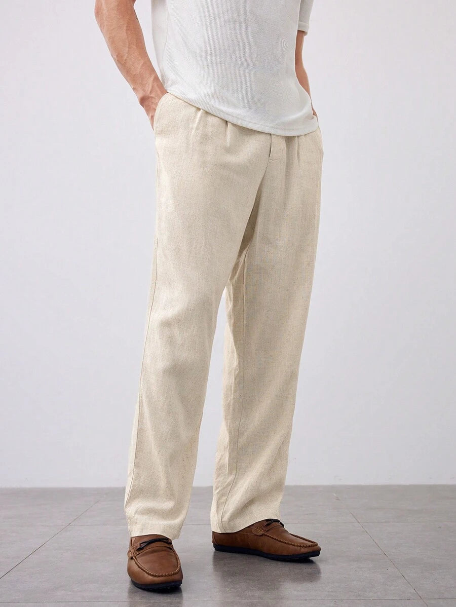 Men's Relaxed Pleated Trousers