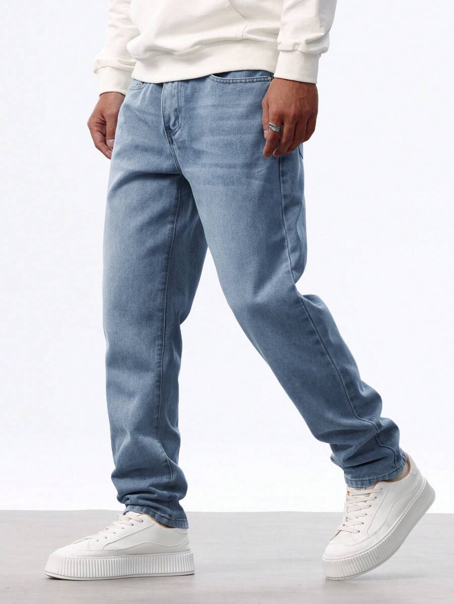 Men's Straight Leg Jeans