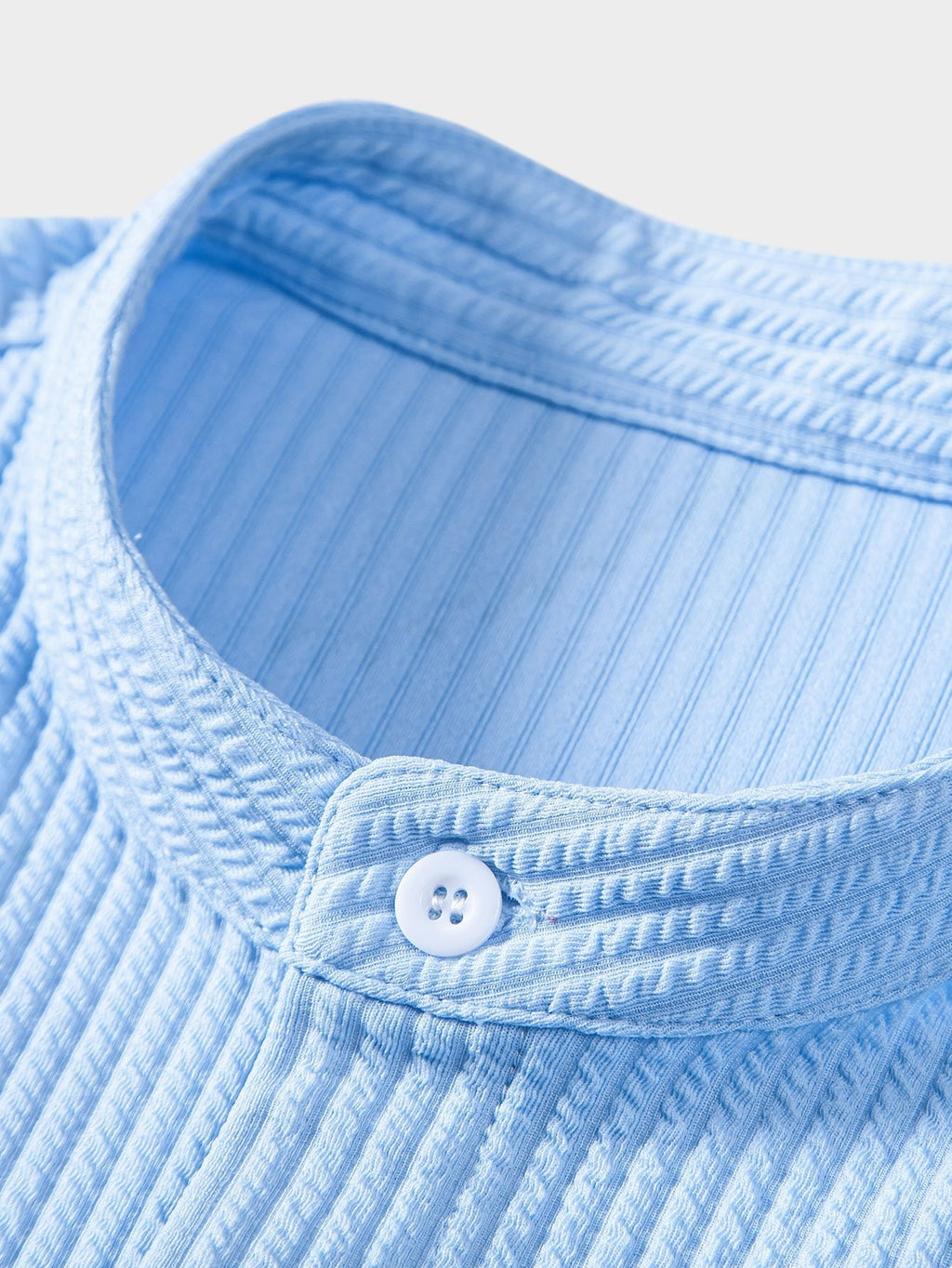 Men's Textured Short Sleeve Shirt